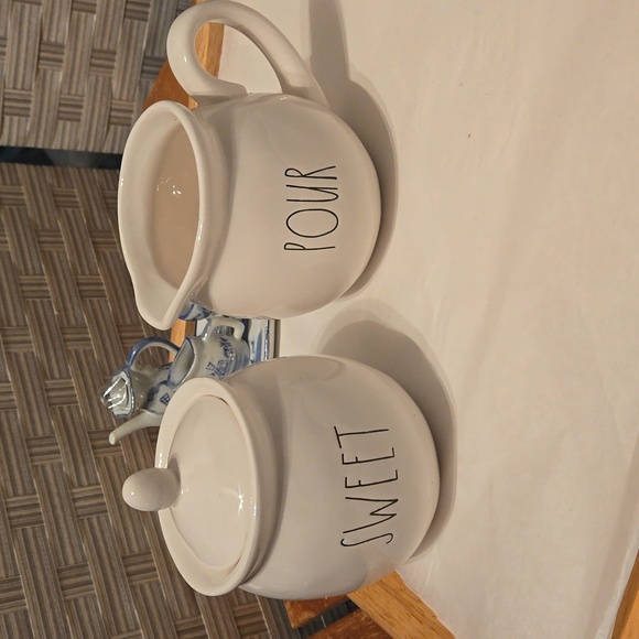 Rae Dunn "Sweet & Pour" Set - Picture 10 of 10